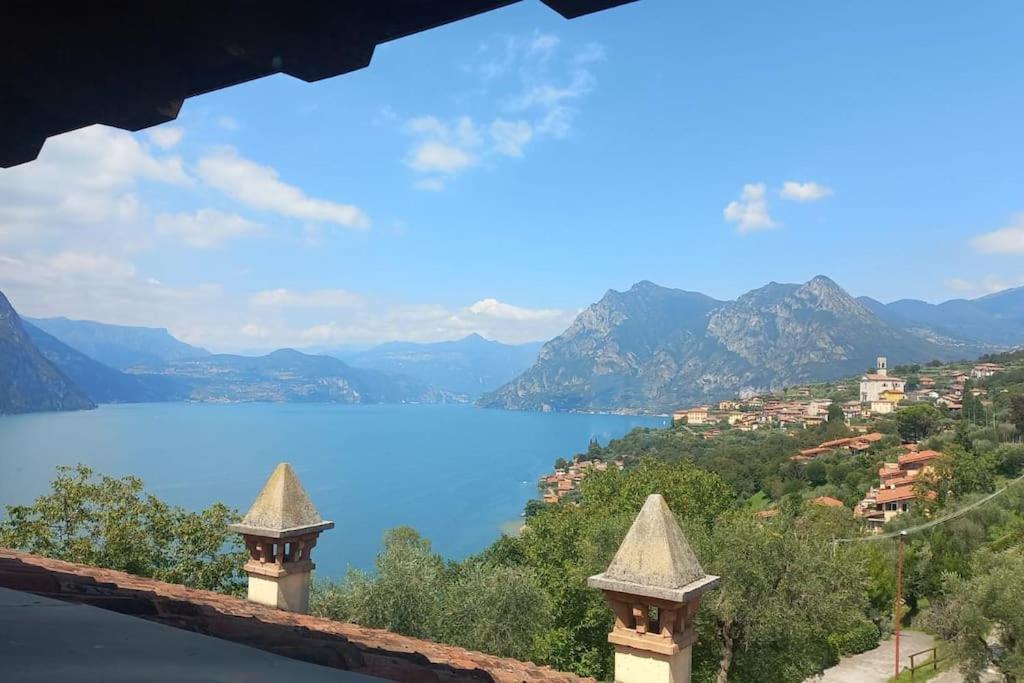 La Corte Del Cigno Monte Isola Buitenkant foto