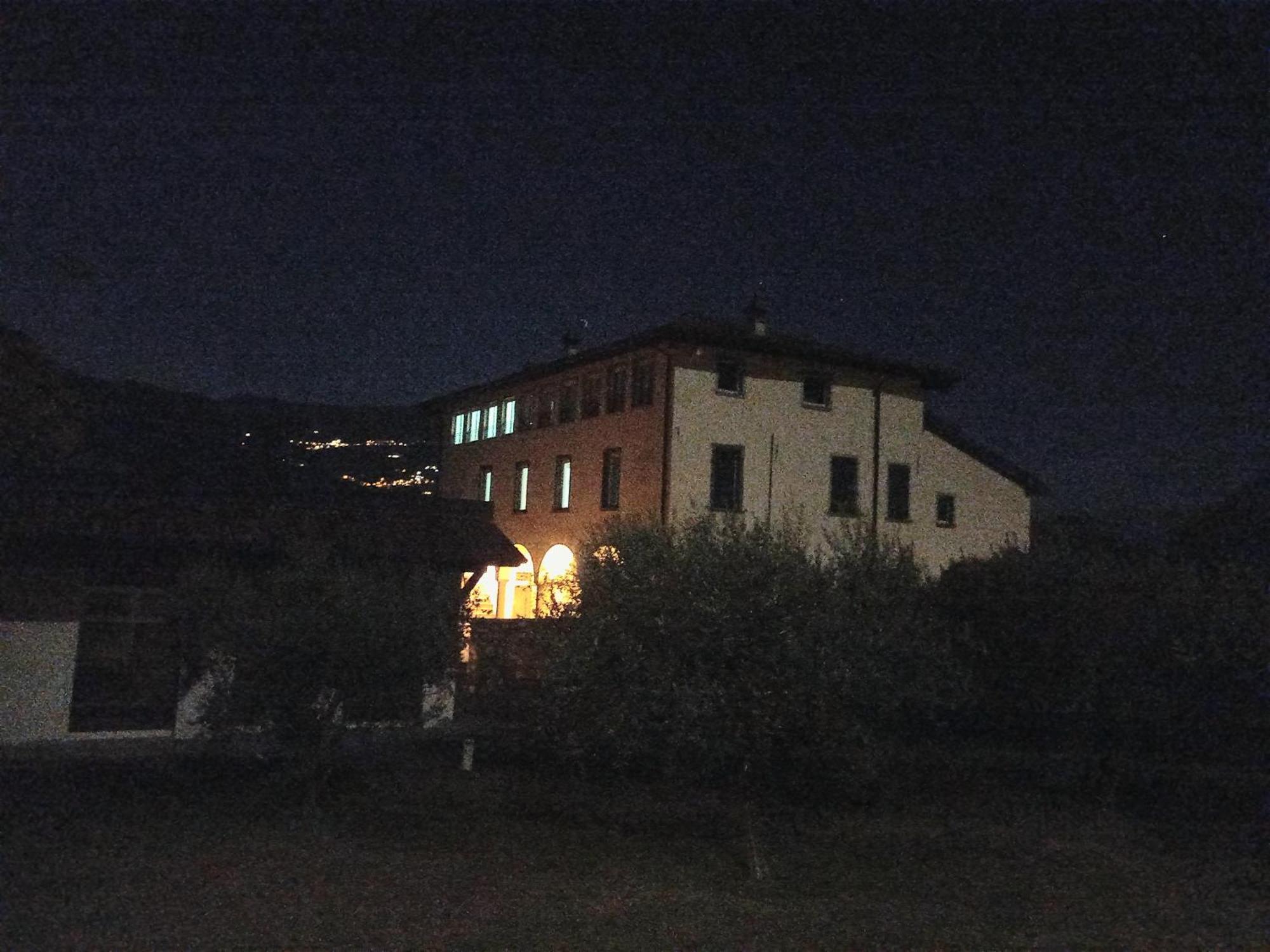 La Corte Del Cigno Monte Isola Buitenkant foto